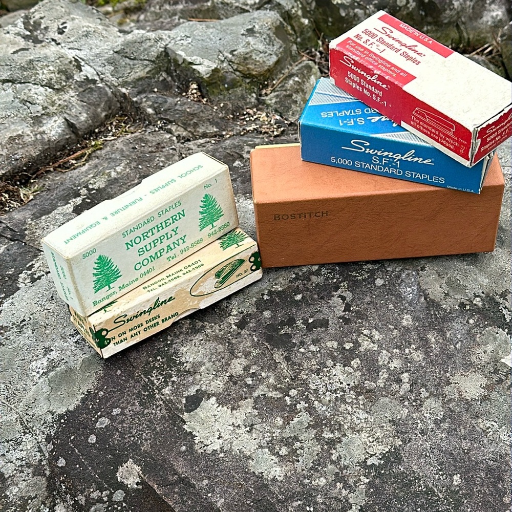 Bostich Stapler Brown & Thomas Cadillac New Haven CT & Boxes of Staples Vintage